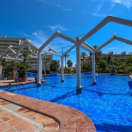 Benal Beach, Luxury Sea & Mountain View Beachside 1 Bedroom Apartment Benalmadena Ngoại thất bức ảnh