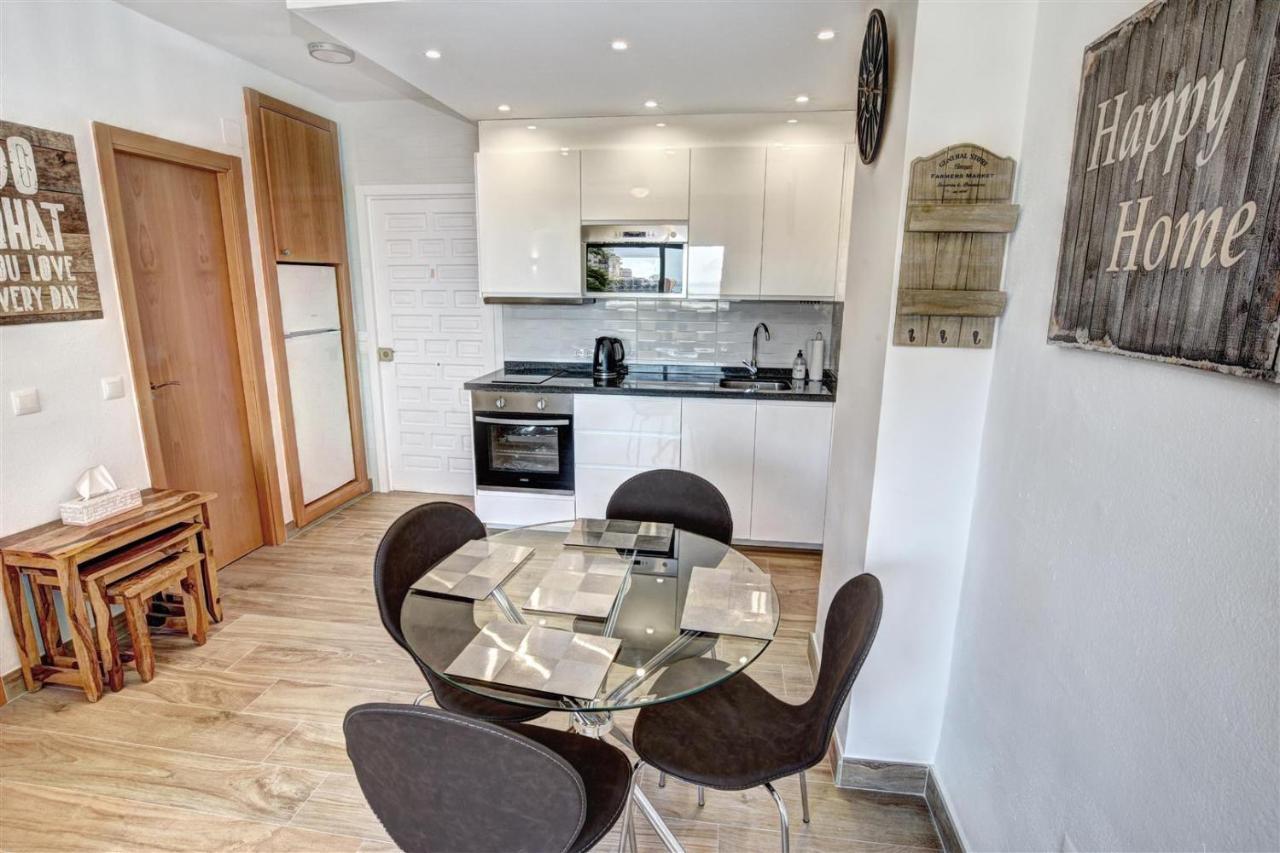 Benal Beach, Luxury Sea & Mountain View Beachside 1 Bedroom Apartment Benalmadena Ngoại thất bức ảnh