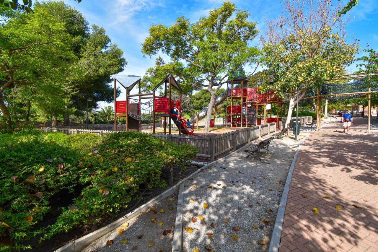 Benal Beach, Luxury Sea & Mountain View Beachside 1 Bedroom Apartment Benalmadena Ngoại thất bức ảnh