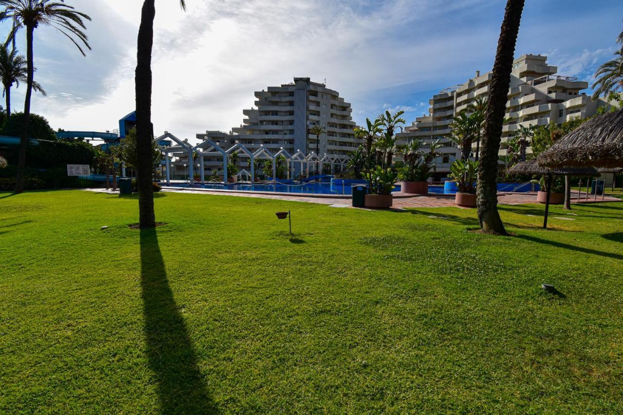 Benal Beach, Luxury Sea & Mountain View Beachside 1 Bedroom Apartment Benalmadena Ngoại thất bức ảnh